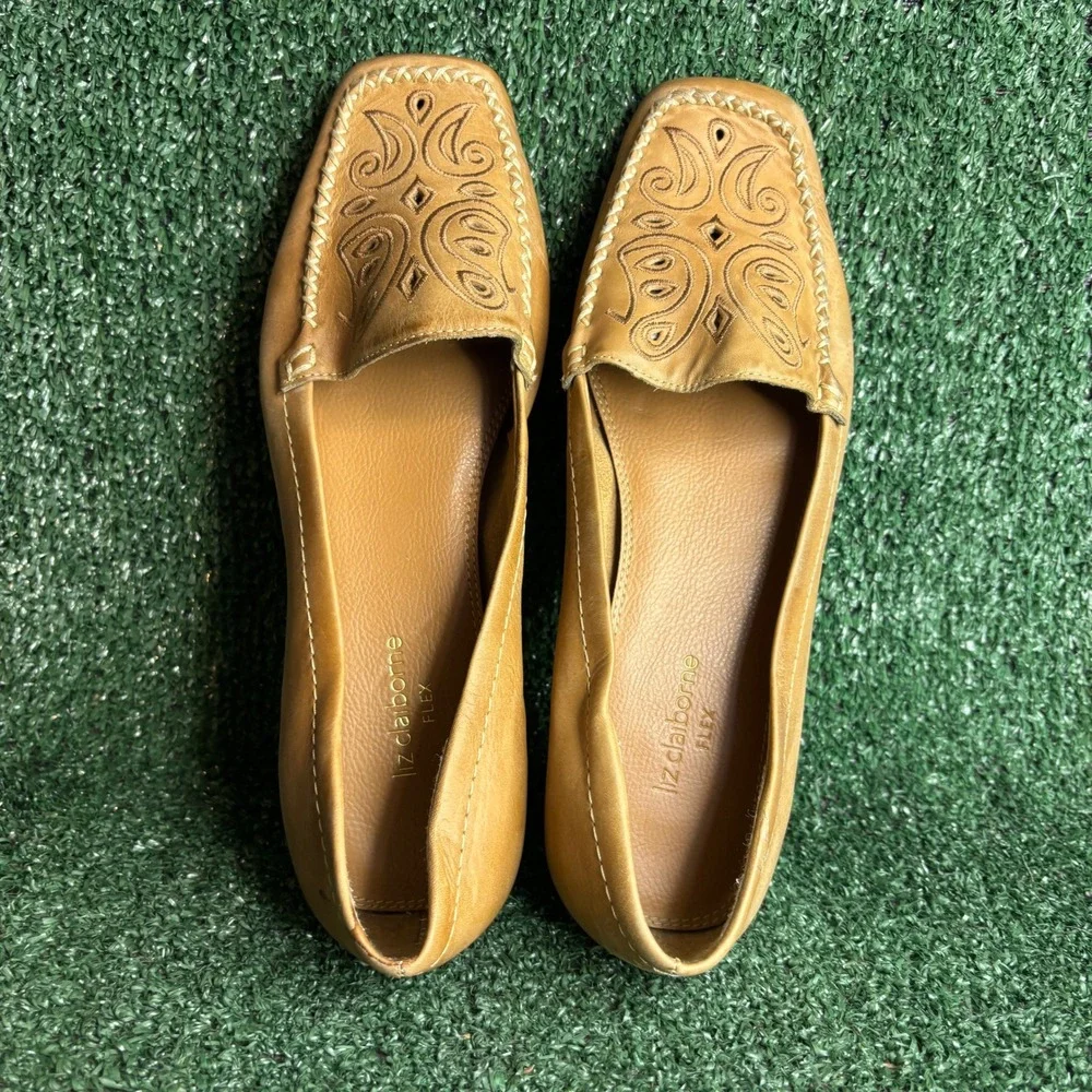 Liz Claiborne Flex Darla‎ Tan Leather Embroidered Square Toe Loafers Womens 10M